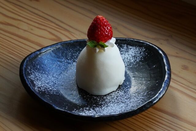 ひだりわだんご Z's MENU】黒甘酢肉団子｜GRAND・FOOD・HALL！ Official Online